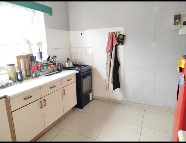 2 BEDROOM APARTMENT FOR SALE IN HADDON